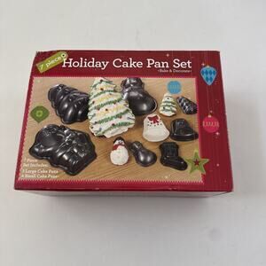 Holiday Cake Pans 7 Piece Set Santa Snowman Christmas Holidays UNUSED